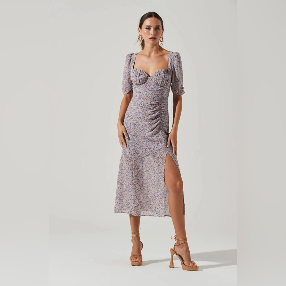 *SOLD* NWOT ASTR The Label Milkmaid Dress